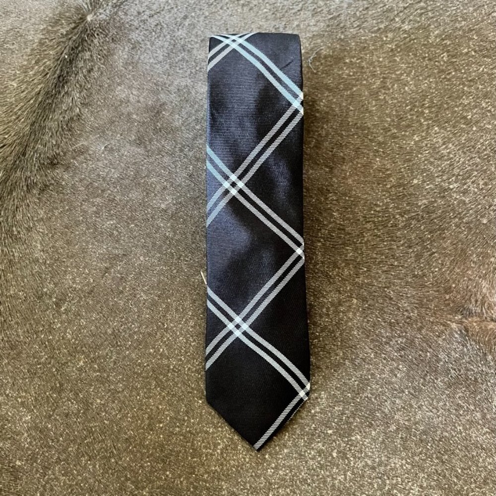 Penguin Argyle Diamond Stripe Skinny Necktie